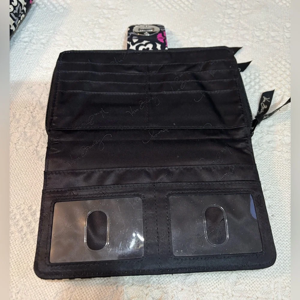 Vera Bradley Canterberry Magenta Toggle Tote/Turnlock Wallet Set